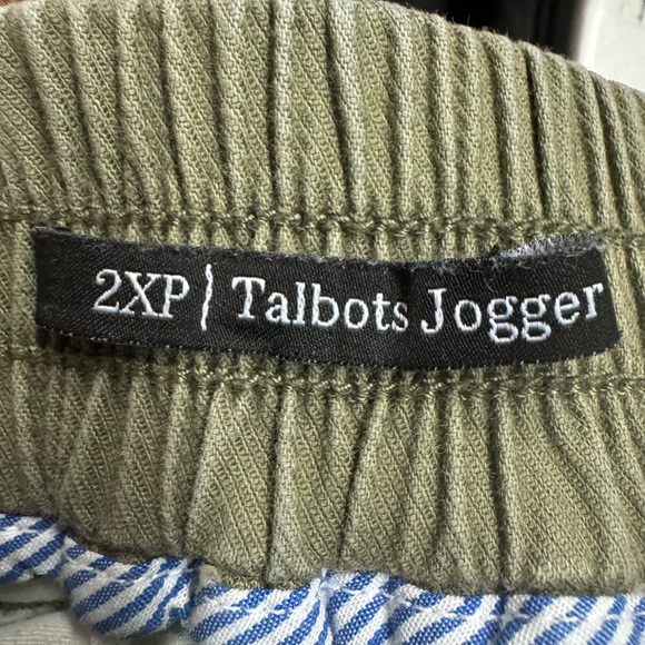 Petite 2X The Talbots Jogger Pant in Olive - Picture 7 of 11